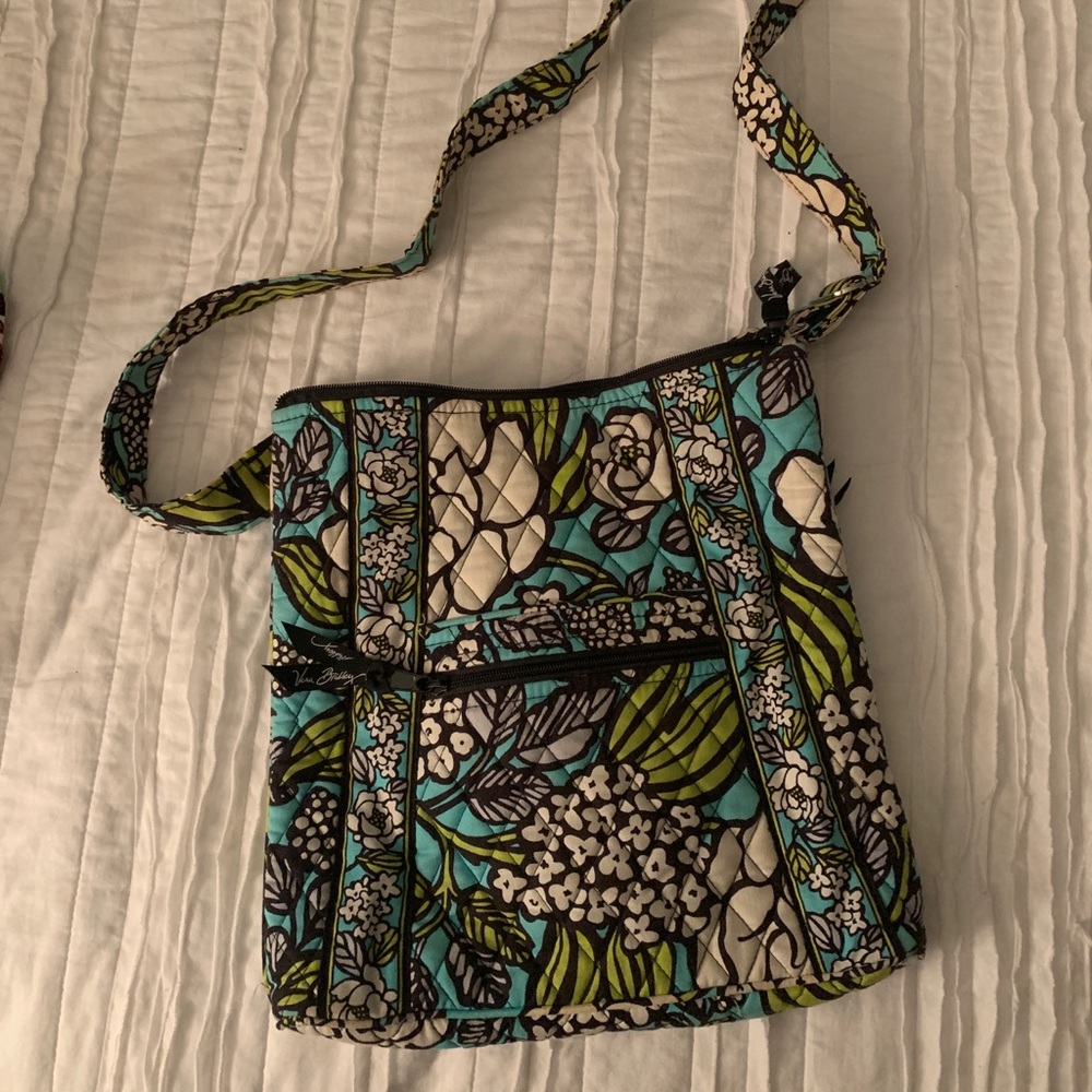 Vera Bradley cross body